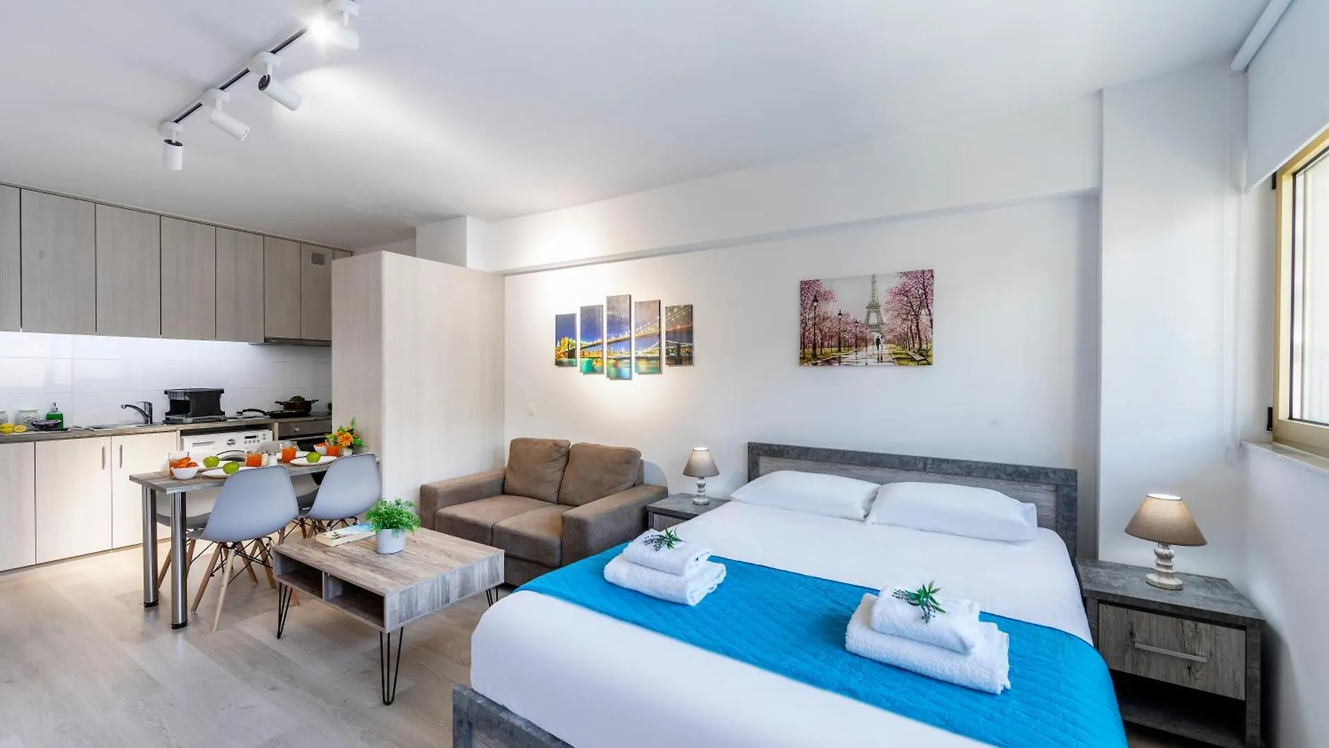 C-Premium Apts 100M From Beach And City Centre Larnaca Appartement
